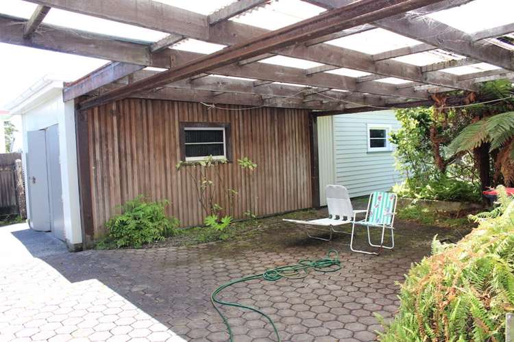 7 Geraldine Street Greymouth_9