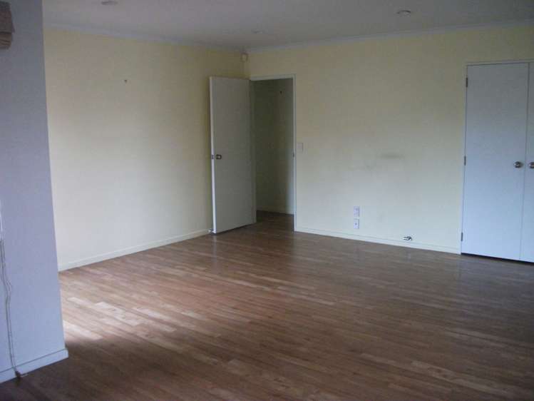 5 Lavenham Place Rototuna North_3