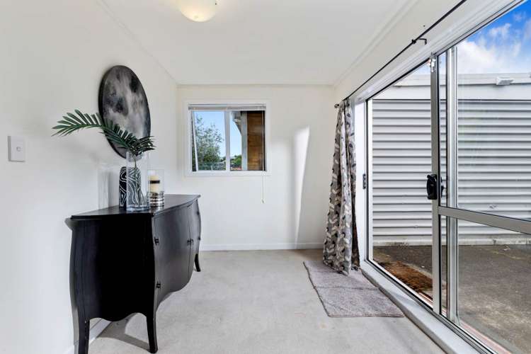 640 Beach Road Browns Bay_19