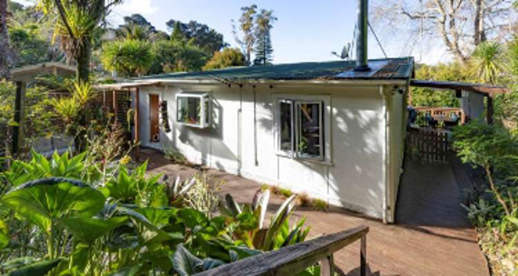 680 South Titirangi Road_0