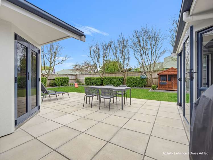 7 Oaklands Drive Cambridge_32