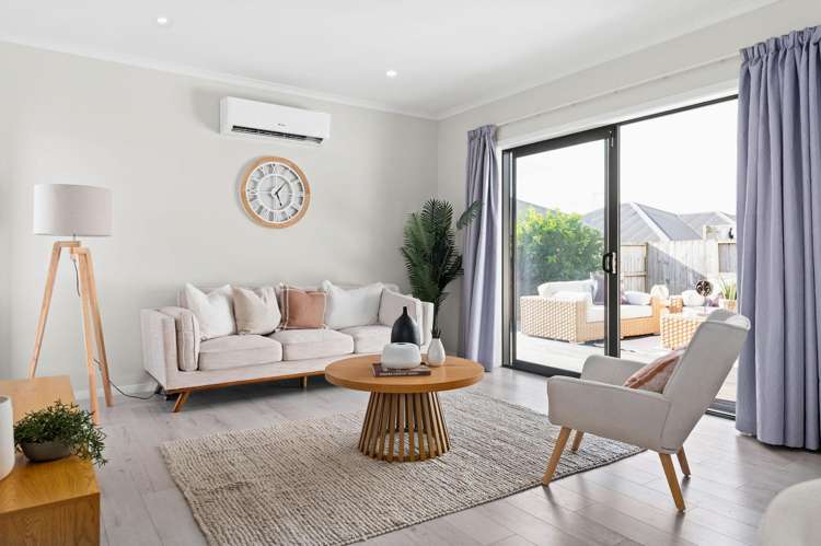 8 Faber Place Rototuna North_11