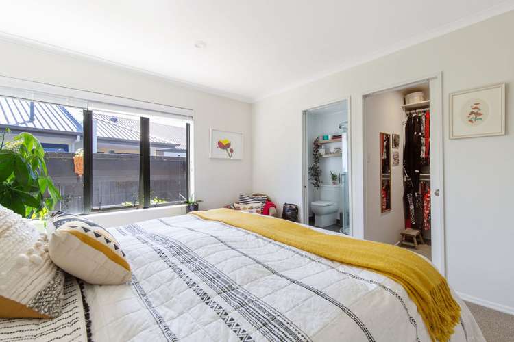 4 Di Pierri Way The Wood_9