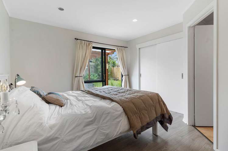 2/70 Howe Street Howick_6