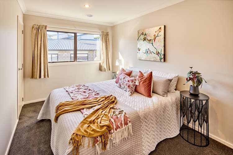10 Tasman Close Aotea_15