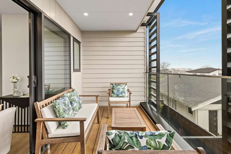 2-8/14&2-8/16 Woodford Avenue Henderson_15