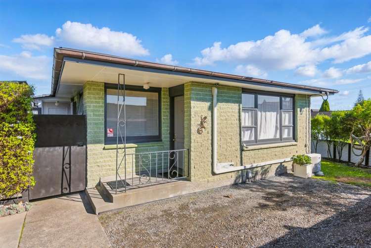 319 Kapiti Road Paraparaumu Beach_18