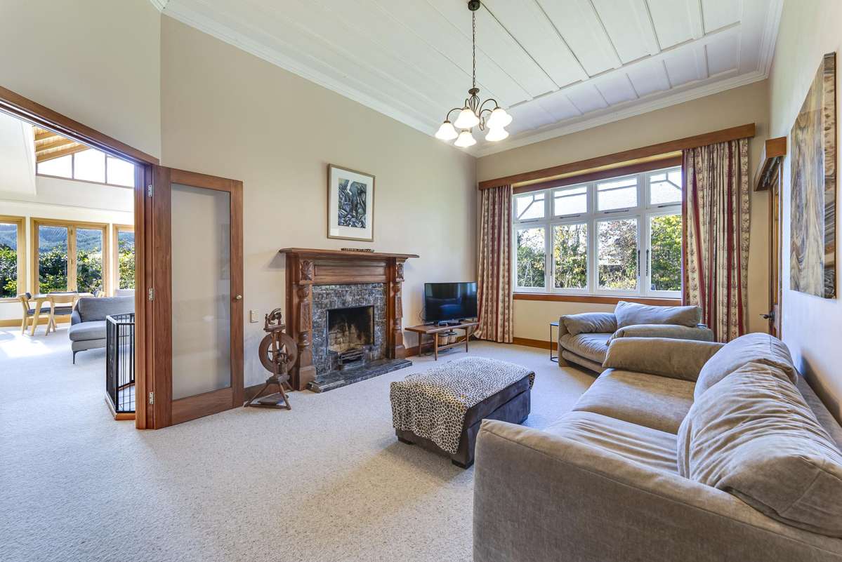77 Whitby Road_5
