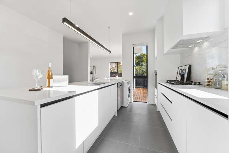 9A Maclaurin Street Blockhouse Bay_5