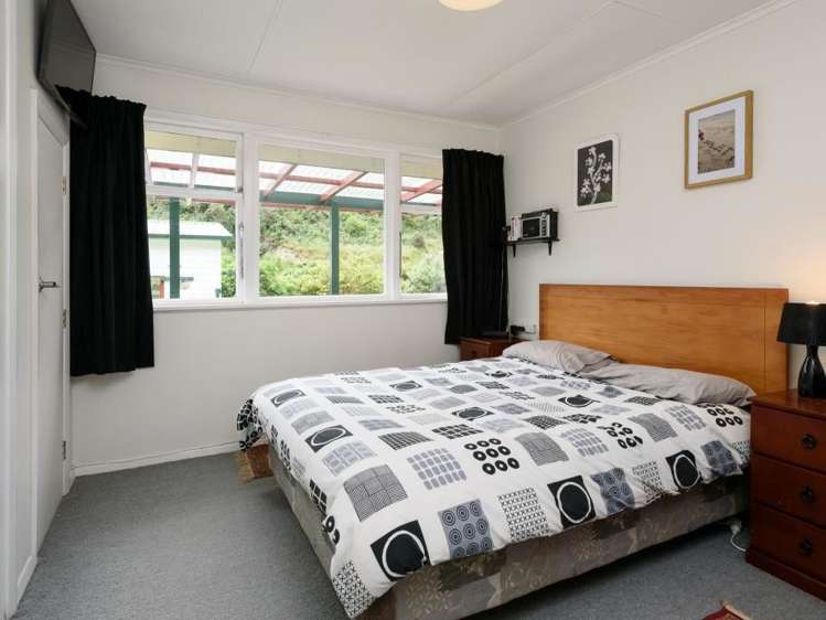 285 Happy Valley Road Owhiro Bay_7