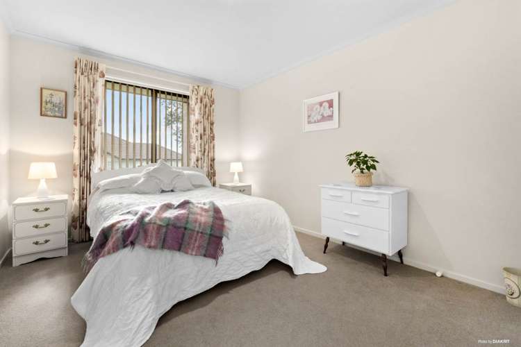 93a Gracechurch Drive Flat Bush_7