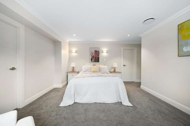 12 Drover Close Flat Bush_17