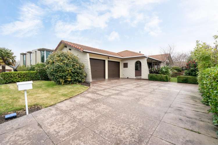 38 Millstream Drive_0