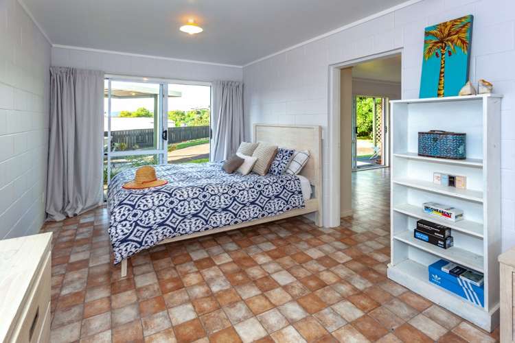 127 Bruce Wallace Place Whangamata_17