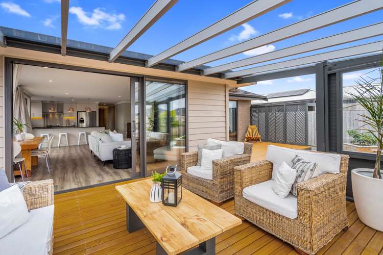 11 Mahia Lane Waikanae_24