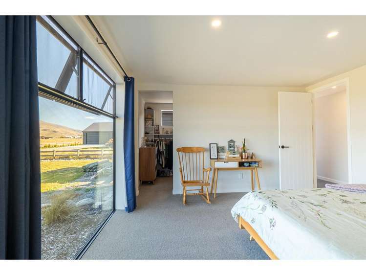 1 Tussock Crescent Twizel_18