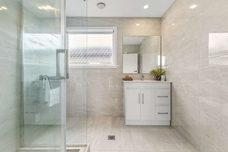 90 Gossamer Drive Pakuranga Heights_9