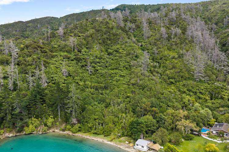 Lot 1 Te Iro Bay Arapaoa Island_6