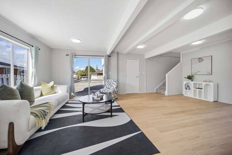 60 Titirangi Road New Lynn_15