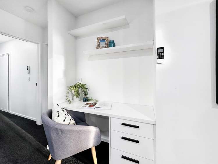 10 Ensete Road Wigram_16