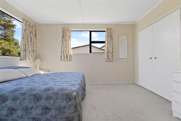 12 Pataka Road Taupo_13