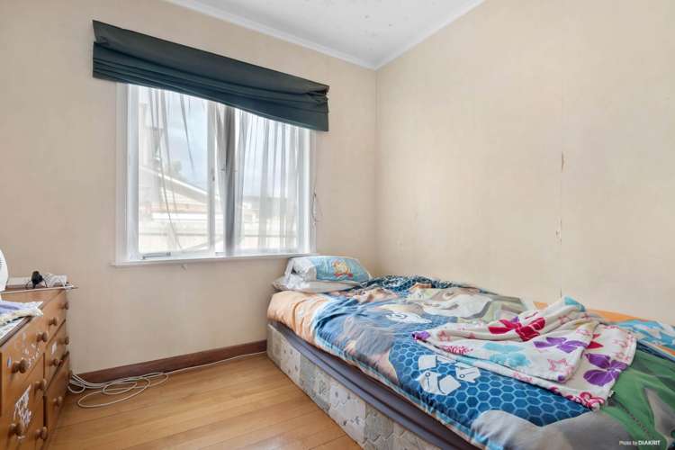 7 Taipari Road Te Atatu Peninsula_12