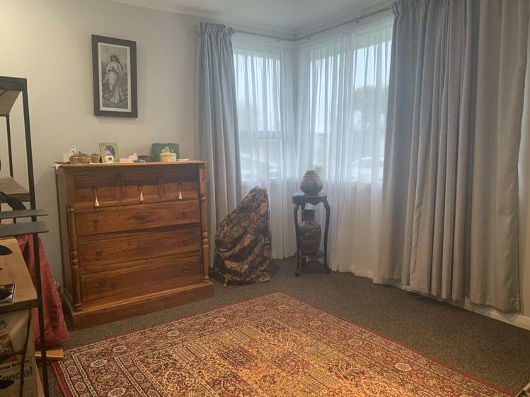 181 Hampden Street Hokitika_8