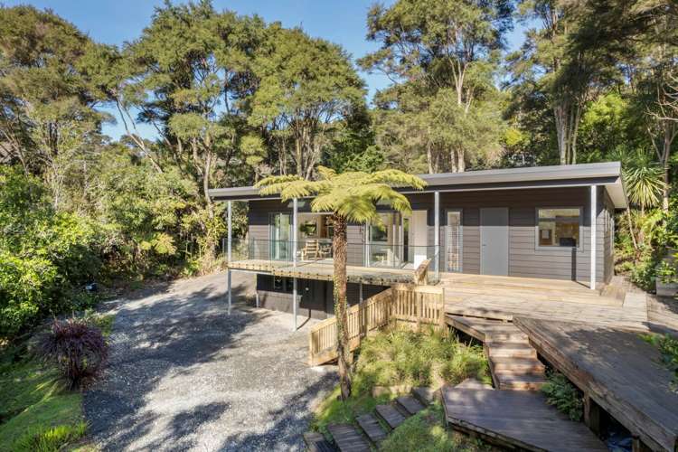 128 Laingholm Drive Laingholm_23