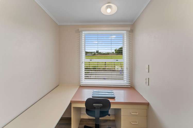 137 Lord Rutherford Road South Brightwater_28