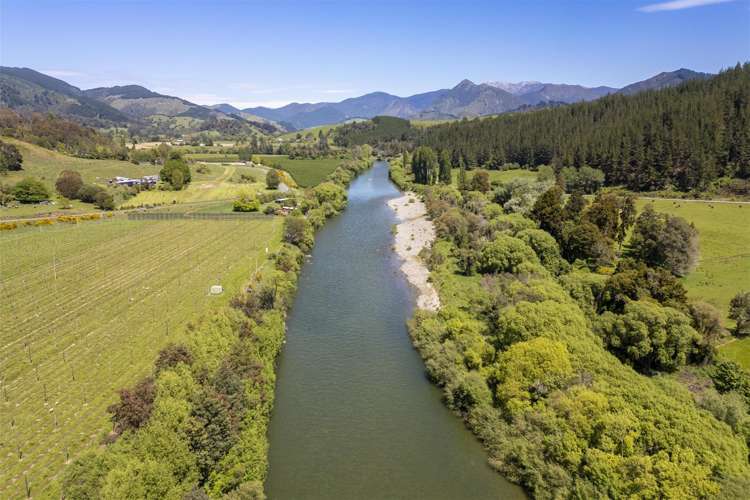 1079 Motueka Valley Highway Motueka_16