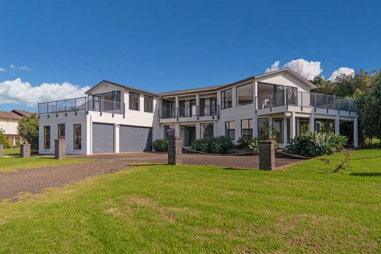 61 Wharekaho Road, Wharekaho Beach_0