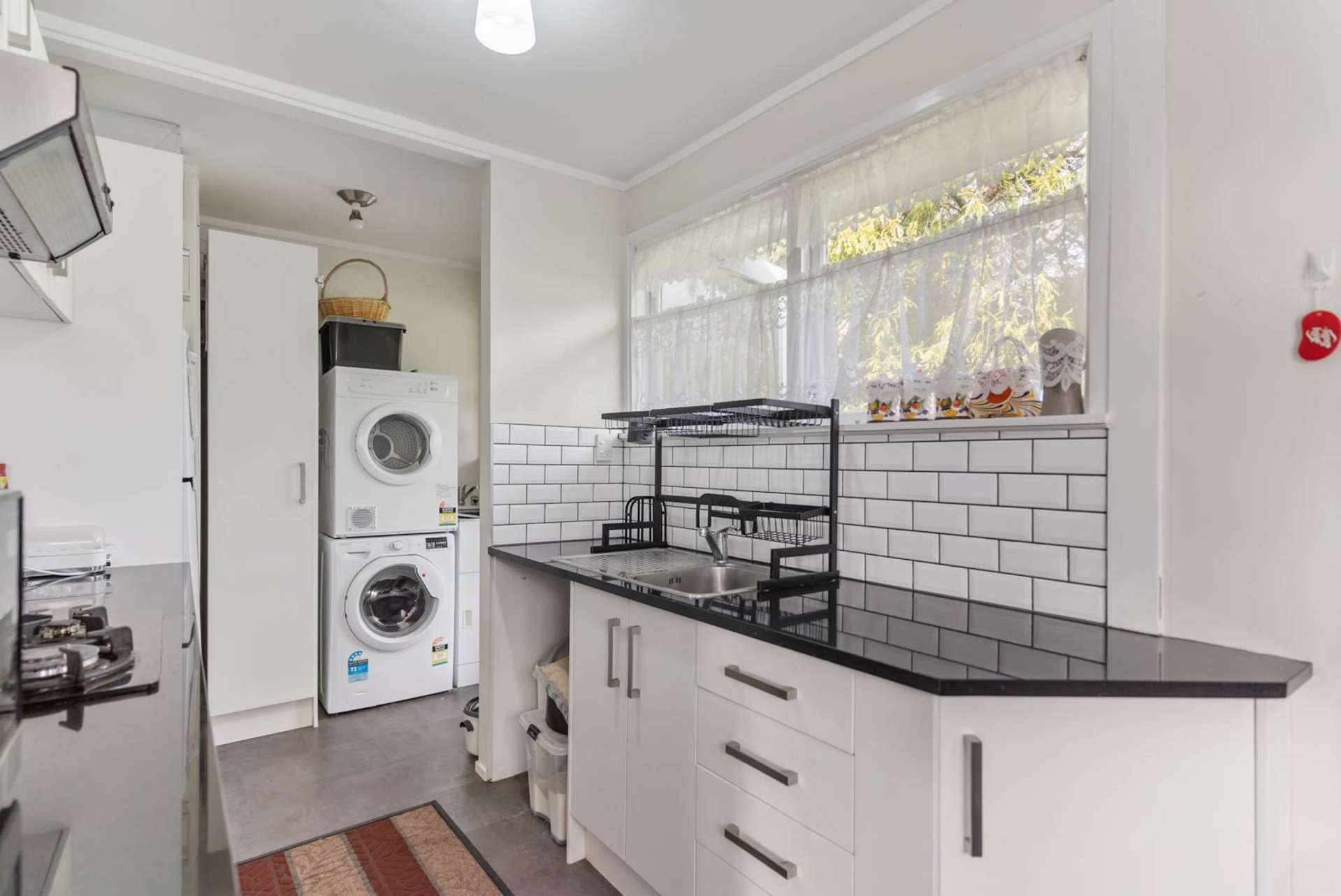 2/51 Eddowes Street Manurewa_0