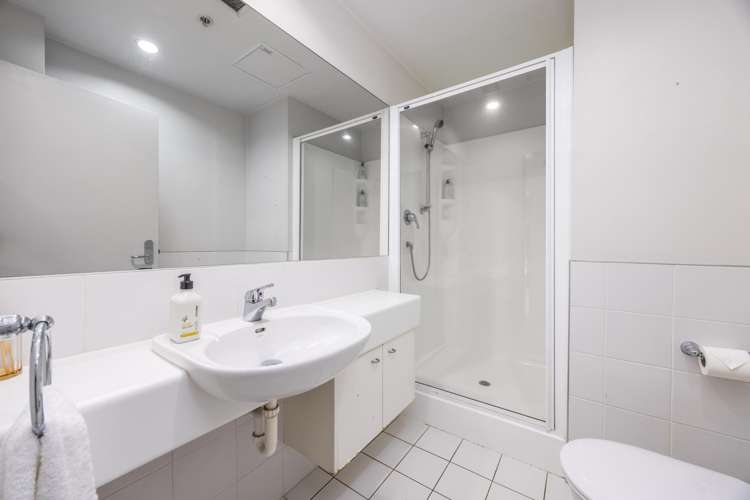 7D/205 Hobson Street Auckland Central_14