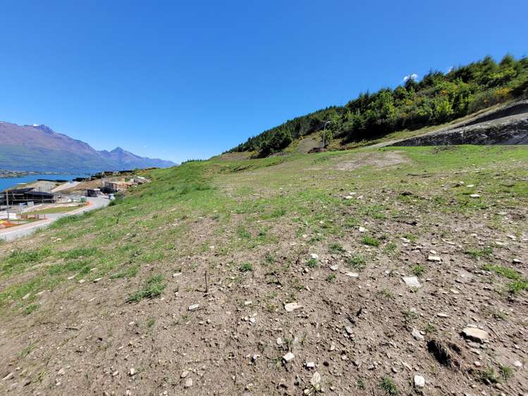 Lot 52 Remarkables View_4