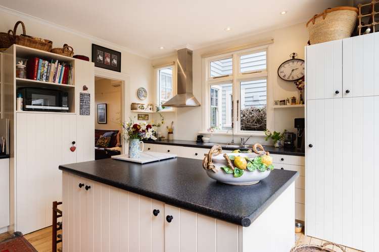 8 Adam Street Dunedin Central_9