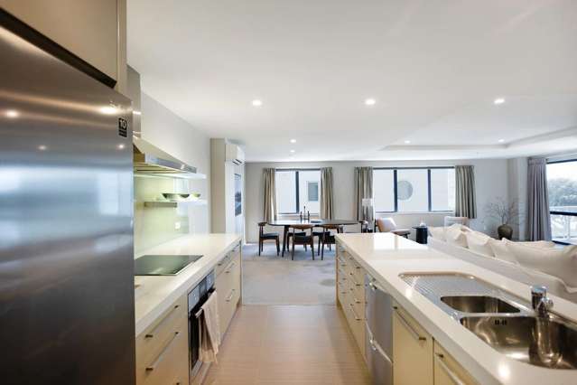 303/17 Quay Street, Waterfront Apartment 11597_3