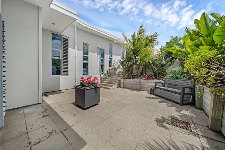 31 The Ritz Orewa_18