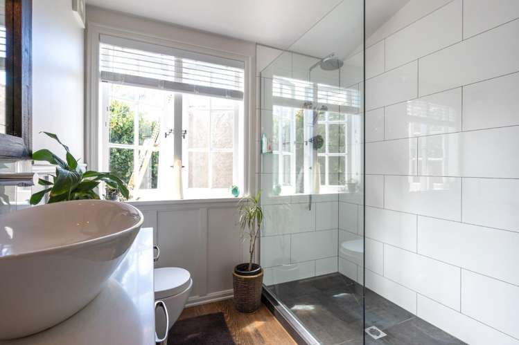 25 Alison Road 10075_11