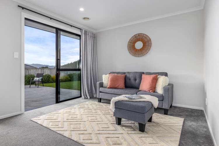 19 Schooner Drive Whitby_10