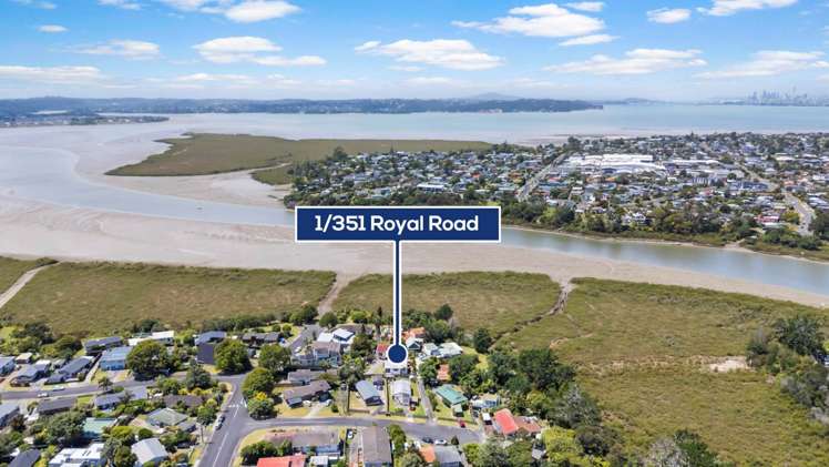 1/351 Royal Road Massey_14