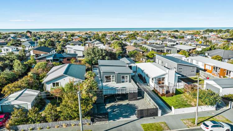 387 Estuary Road South New Brighton_18