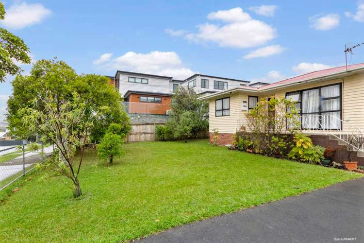 87 Terry Street Blockhouse Bay_19