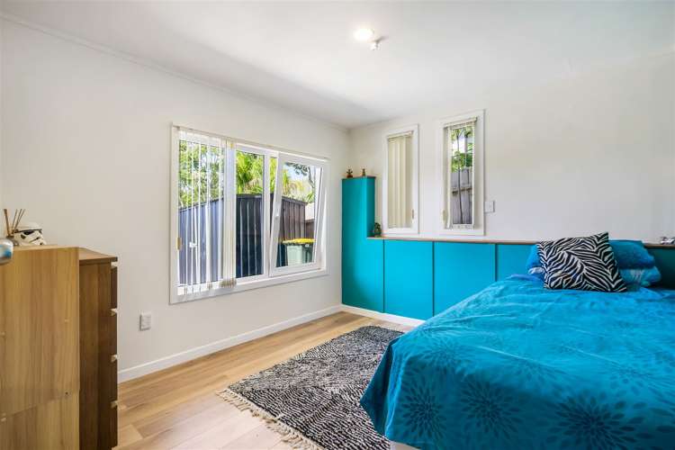 62 Brian Crescent Stanmore Bay_13