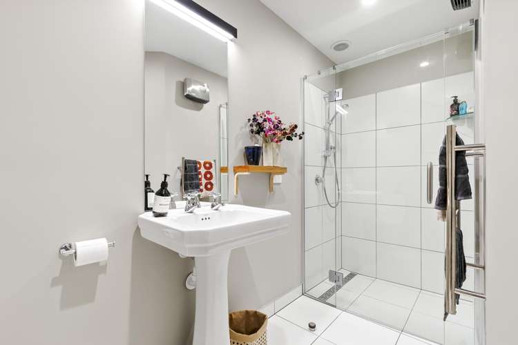 32 Bridgewater Lane Stoke_14