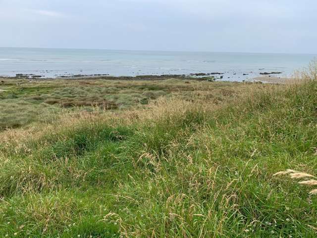 90 Akitio Esplanade Akitio_3