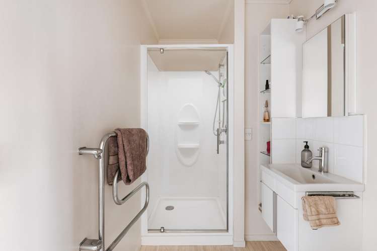 125 Welcome Bay Road Welcome Bay_8