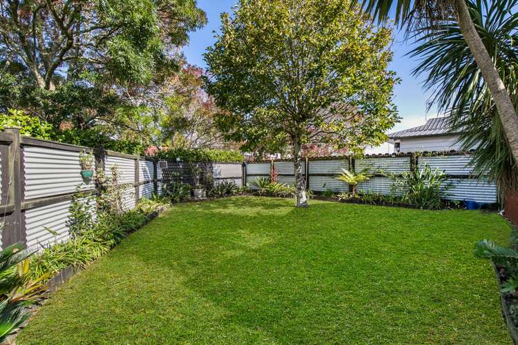 1/6 Aspiring Avenue Clover Park_17