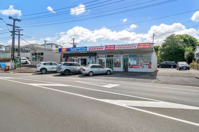 Prominent set of shops on offer in Mount Wellington