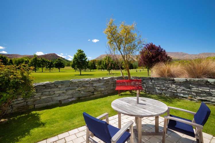 2 Streamside Lane Arrowtown_10