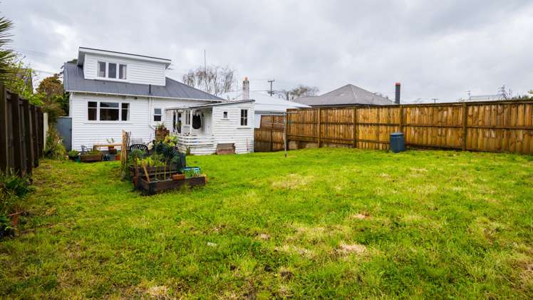 40 Rocklands Avenue Mount Eden_16